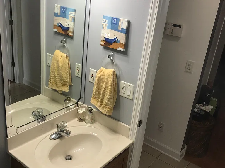 921 Scenic Oak Ln — Photo 22