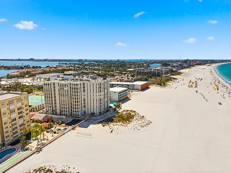 4950 Gulf Blvd #608 — Photo 36