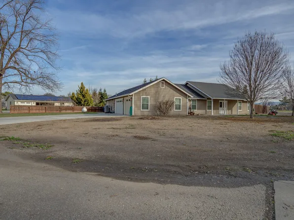 7450 Redamonti Ln, Los Molinos, CA 96055