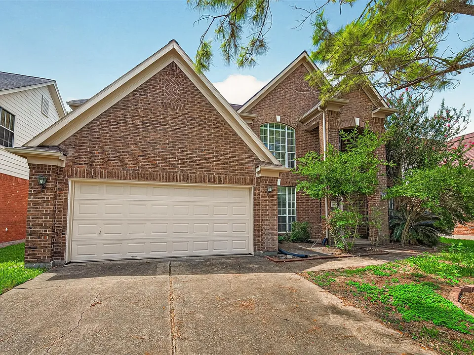 18515 Autumn Park Dr