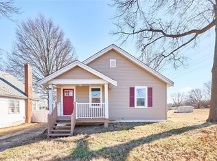 9814 Mackenzie Rd, Saint Louis, MO 63123