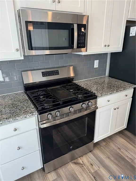 3 bed, 4.0 bath, 1793 sqft, $2,600 — Photo 4