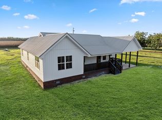 1335 Clifford Loop, Blackshear, GA 31516