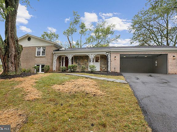 4th image of 14904 Waterway Dr