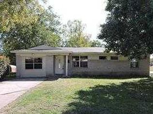 2824 Maple Dr, Mesquite, TX 75150