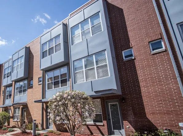 3209 N Drake Ave, Chicago, IL