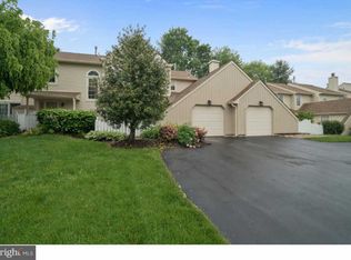 1653 McNelis Dr, Southampton, PA