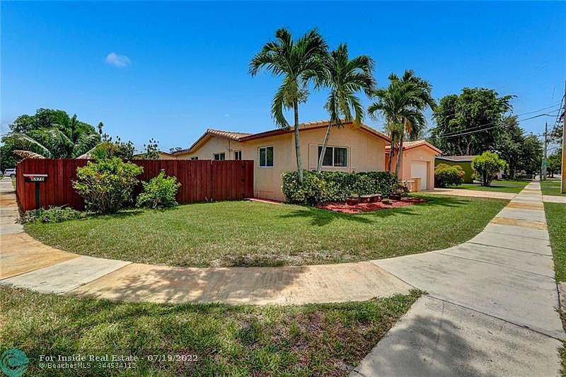 1st image of 8970 SW 52nd Pl