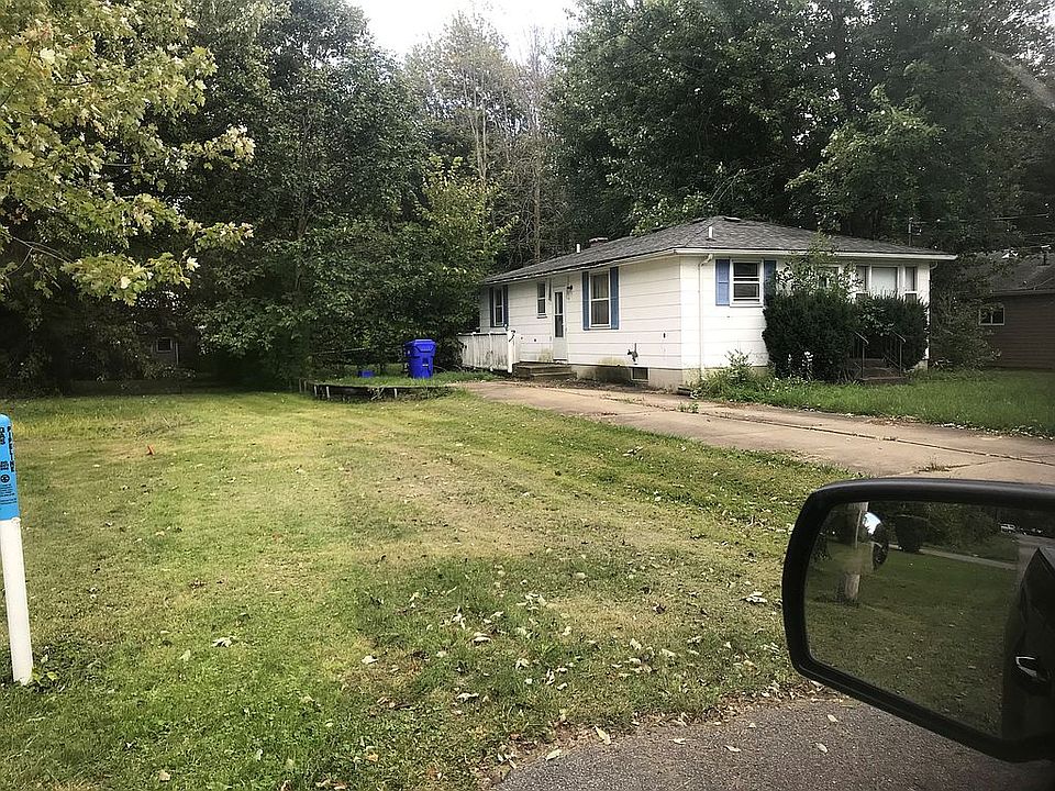 1st image of 5895 Rosewood Ter