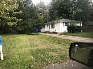 5895 Rosewood Ter, Lake View, NY 14085