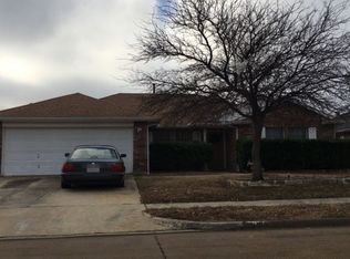 3200 Ocean Dr, Denton, TX 76210