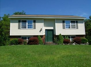 63 River Rd, Pawling, NY 12564