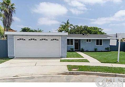 1st image of 3257 Skipper St