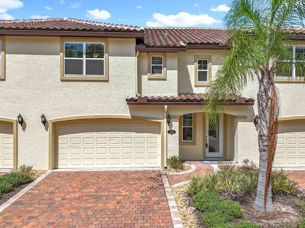 255 Grand Ravine Dr, Saint Augustine, FL 32086