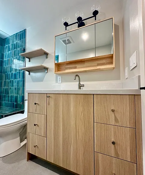 Miramar Dr — Photo 6