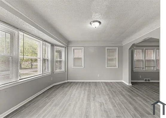 4268 Cortland St #2 — Photo 3