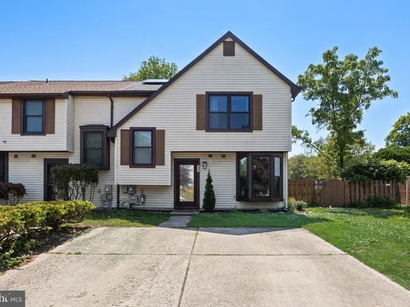 50 Kanabe Dr, Westampton, NJ 08060