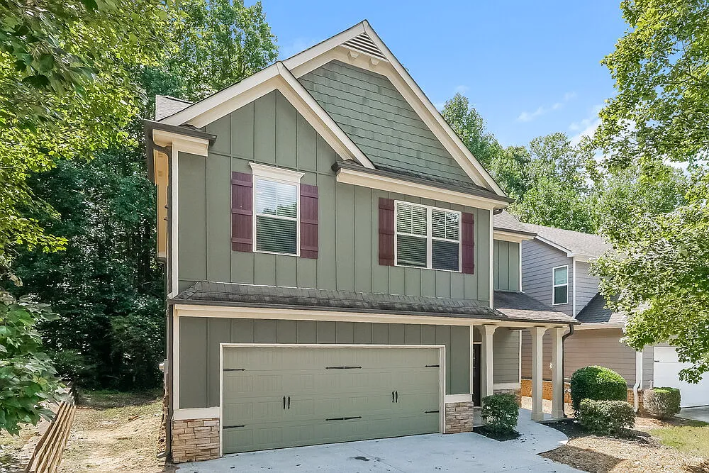 4 bed, 3.5 bath, 2180 sqft, $2,425 — Photo 4