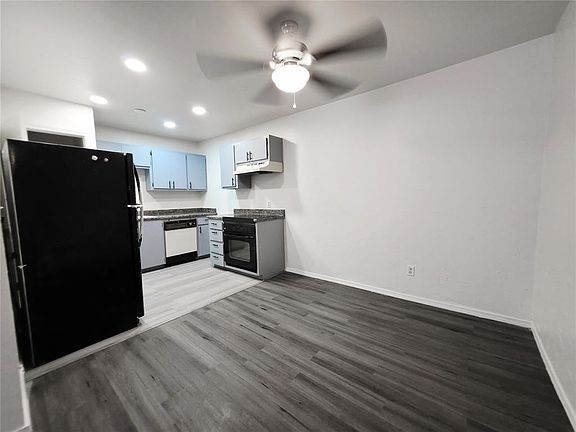 2nd image of 401 12th Ave SE APT 244