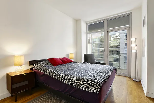 Sold by Douglas Elliman | media 18