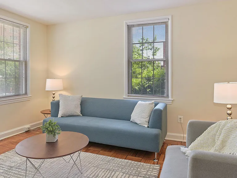 2724-40 Porter St NW — Photo 17