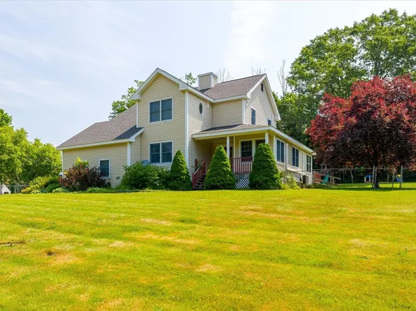 112 Fiske Hill Rd, Sturbridge, MA 01566