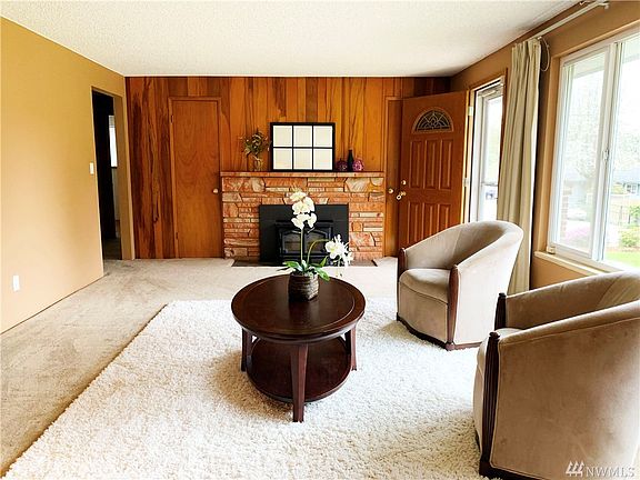 Enjoy the cozy wood fireplace. 