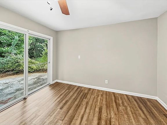 3rd image of 1905 Delowe Pl SW