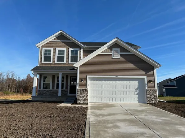 2325 Dunewood St, Portage, IN 46368