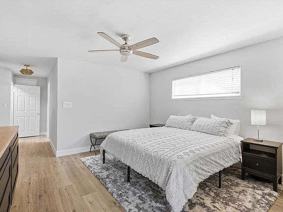 5th image of 4637 Hixon Cir