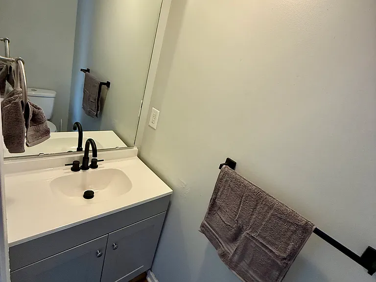 1821 Kingbird Ln — Photo 11
