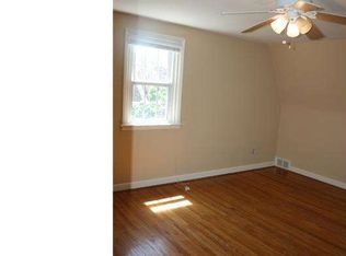 8665 Ferndale St, Philadelphia, PA 19115