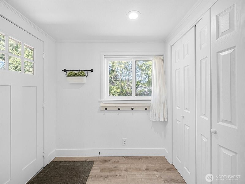 5th image of 25902 Z Street