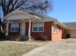 218 N Madison Ave, Blanchard, OK 73010