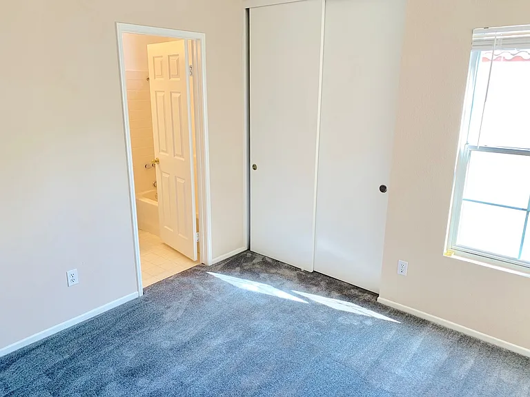 1014 S Rossano Way — Photo 13