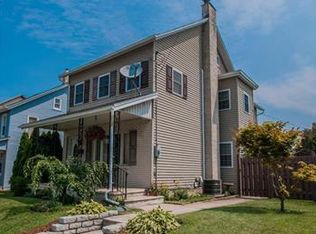 1045 Howertown Rd, Catasauqua, PA 18032