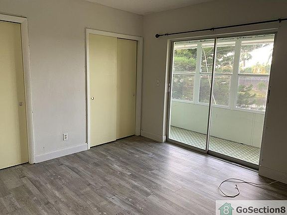 3rd image of 55 NW 204th St APT 18