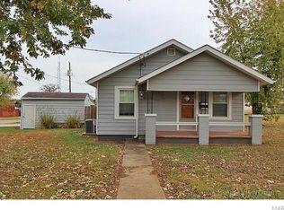 215 9th St, Park Hills, MO 63601