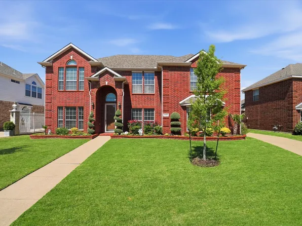 2824 Gillespie Ln, Grand Prairie, TX 75052
