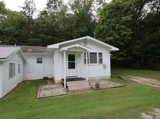 1303 Acacia Club Rd, Hollister, MO 65672