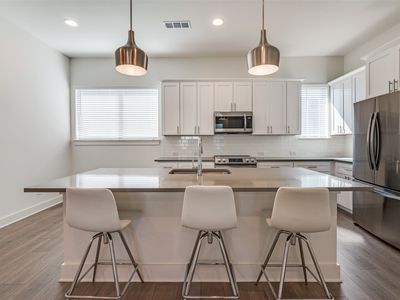 2802 Addison Park Ln, Fort Worth, TX, 76110