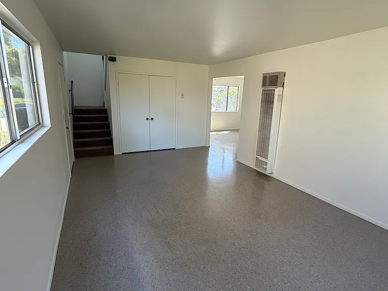 320-320 S Steckel Dr #324A — Photo 4