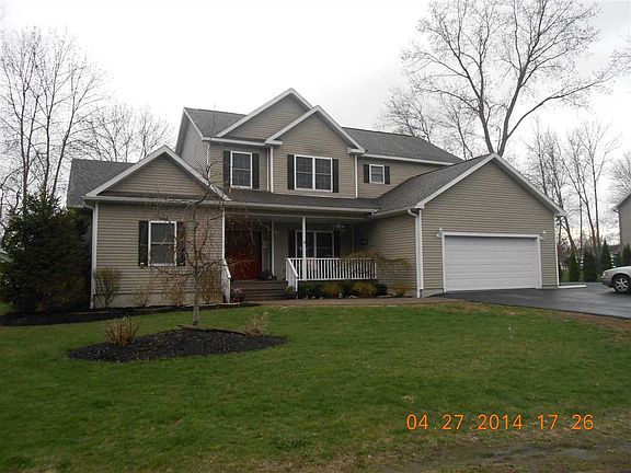 3rd image of 2 Greenwood Dr
