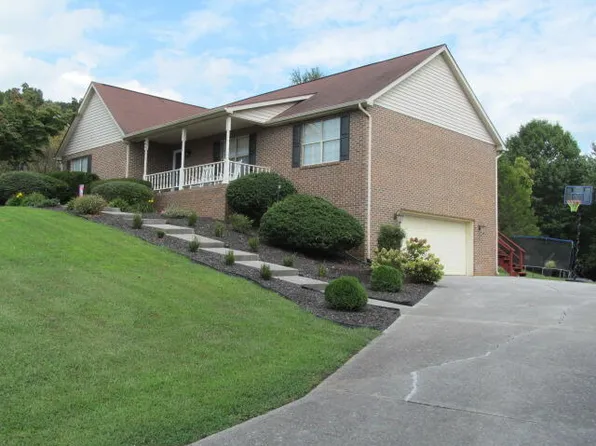 840 Dewberry Dr, Morristown, TN 37814