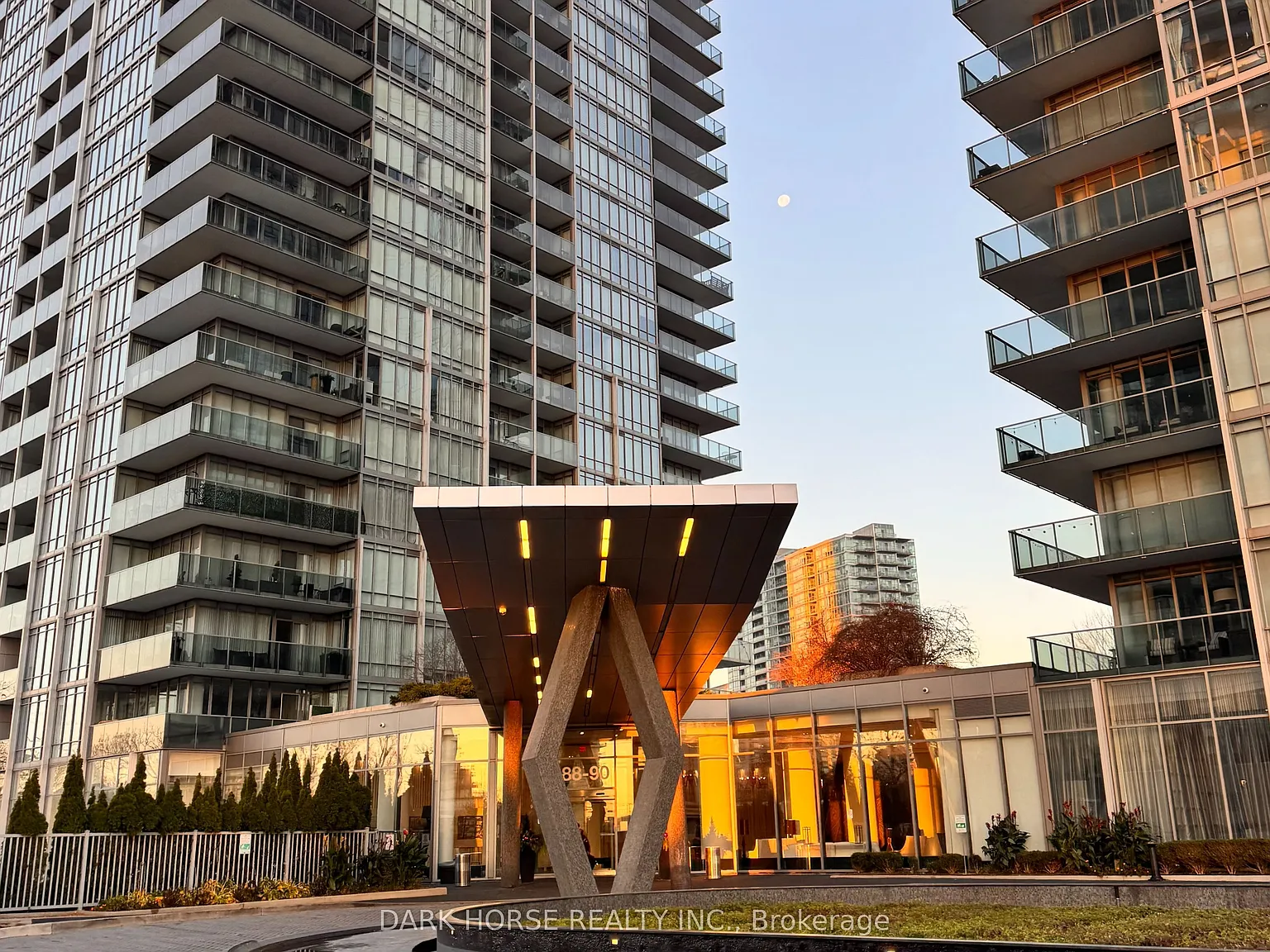 2 bed, $2,595 — Photo 4