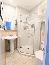 Rented by Manhattan Spaces