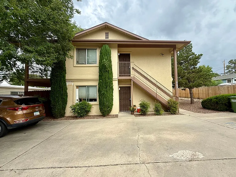 707 Lincoln Ave — Photo 2