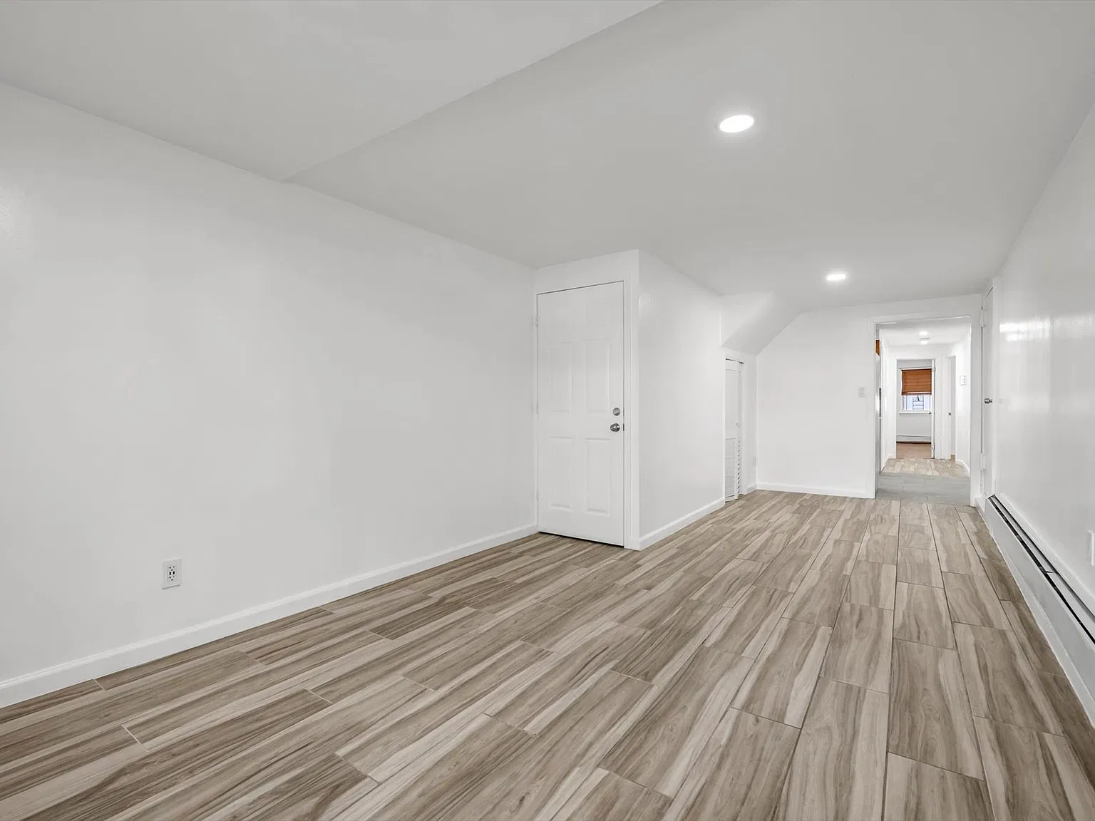 660 East 80th Street — Photo 4
