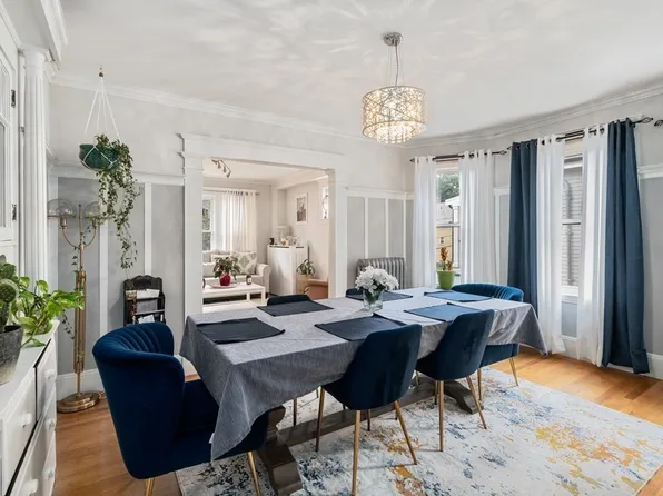 20 Park Rd Unit 20, Belmont, MA 02478