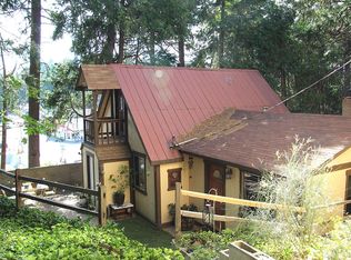 838 Big Oak Rd, Crestline, CA 92325